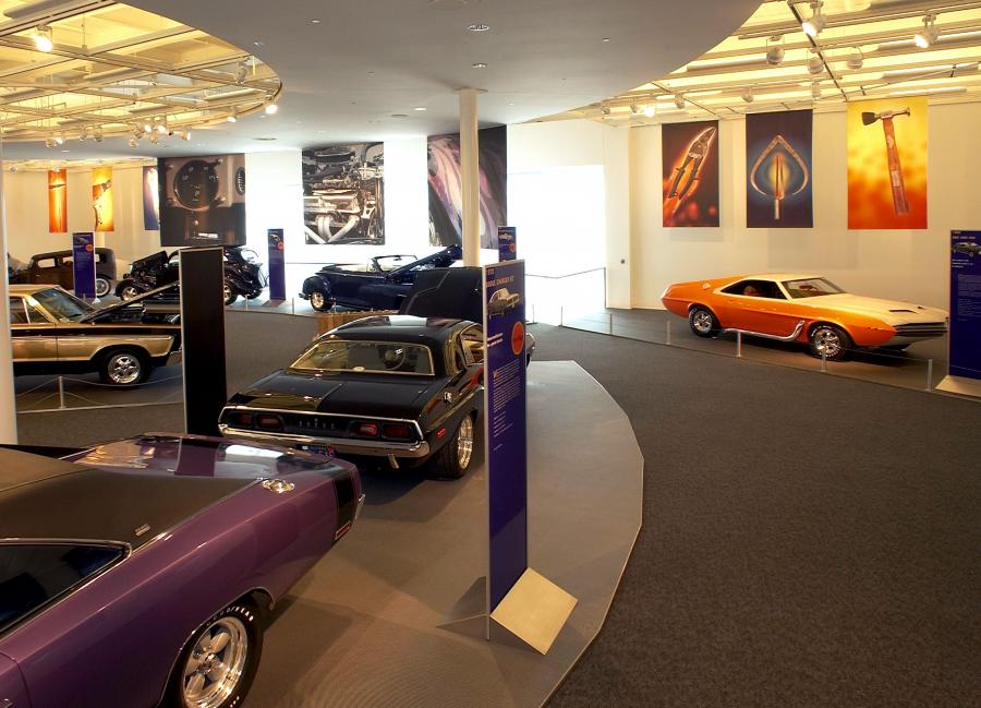  Dodge Challenger 1970 года  (фото 17 из 24)